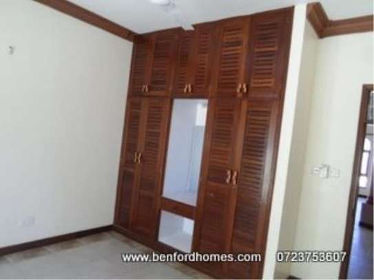 Furnished 3 Bed Apartment with En Suite at Area image 10