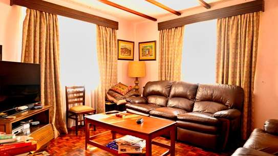 4 Bed Townhouse with En Suite in Kyuna image 6