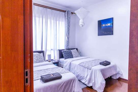 Fully furnished and serviced 3 bedroom apartment all ensuite image 7