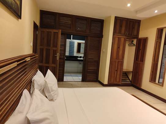 1 Bed Apartment with En Suite at Shanzu image 7
