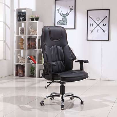 Comfortable leather office chair image 1