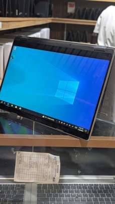 Dell 2 in 1 5300 image 3