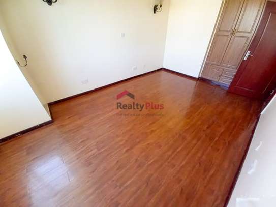 3 Bed Apartment with En Suite in Lavington image 8