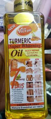 VEET GOLD Tumeric Oil Whitening & Brightening Body Oil.300ML image 1