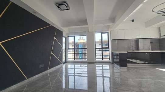 3 Bed Apartment with En Suite in Lavington image 6