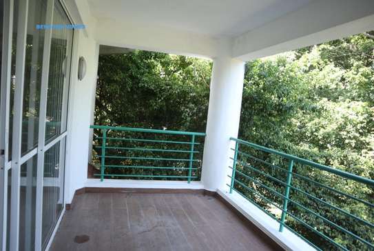 4 Bed Apartment in Nyali Area image 12