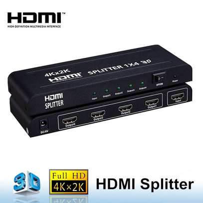 1 by 4 HDMI splitter. image 1