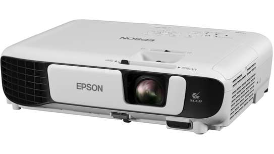 Epson projector 3200 x41 image 1