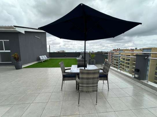2 Bed Apartment with En Suite at Riverside image 11