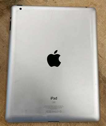 Apple iPad 2 Wi-Fi - 2nd generation 
16 GB image 1