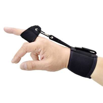 BUY TRIGGER FINGER SPLINT SALE PRICE NEAR ME IN KENYA image 3