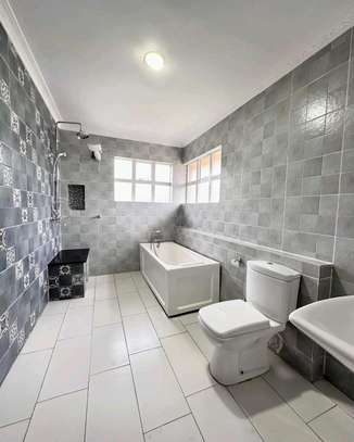 5 bedroom house plus DSQ for sale in garden estate image 1