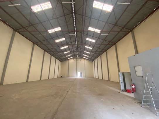 Warehouse with Fibre Internet at Old Mombasa Road image 2