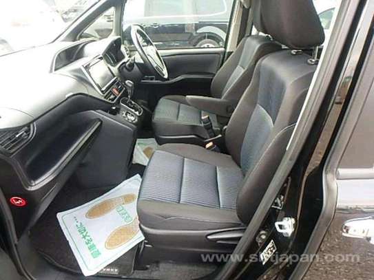 Toyota Voxy Cars For Sale In Kenya image 6