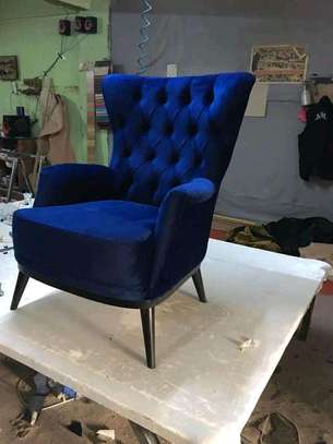 Tufted arm chair image 1