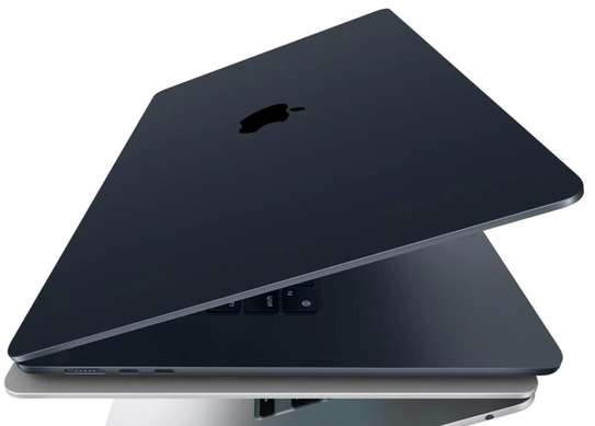 macbook air m2 2023 8gb ram,256ssd image 1