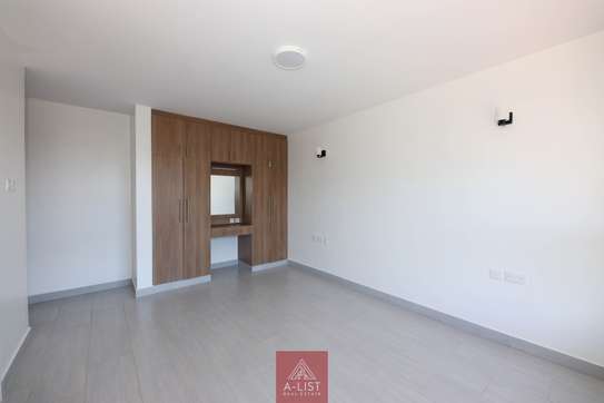 3 Bed Apartment with En Suite at Muthangari Road image 10