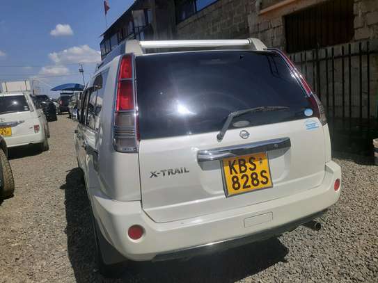 NISSAN XTRAIL image 1