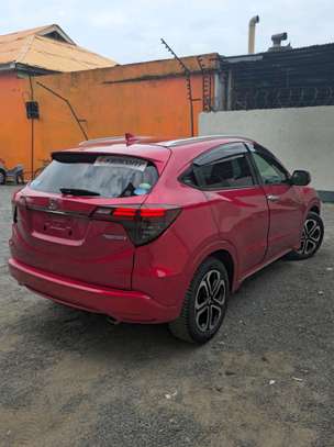 Honda vezel redwine image 9