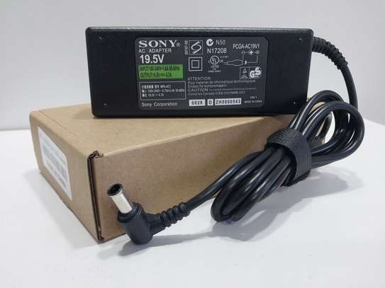 Sony Laptop Adapter Charger 19.5V 4.7A 90W (6.5mm X 4.4mm) image 1