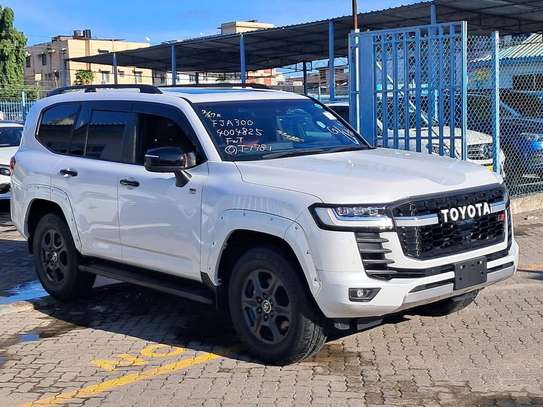 Toyota prado GR sport 2021 image 1