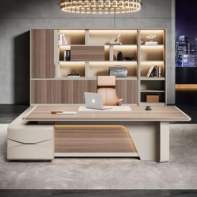 Office desk; Elegant Classy Office Desk(1.8 Metres) image 6