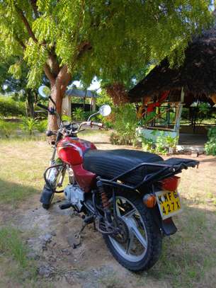 Boxer 100 Motorcycle for sale - Excellent engine image 2