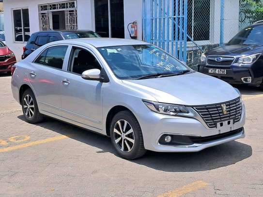 TOYOTA PREMIO 2019 image 7