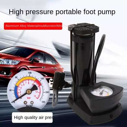 High pressure portable foot pump image 1