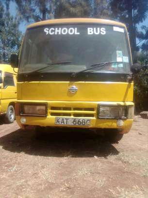 Selling this school bus image 3