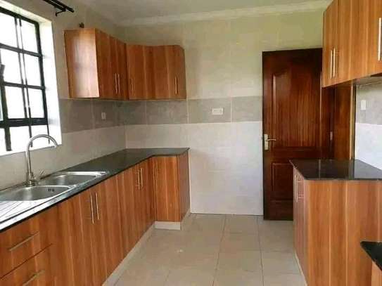 3 bedrooms plus dsq available for rent image 3