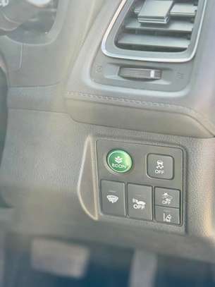 Honda vezel Hybrid white 2018 image 7