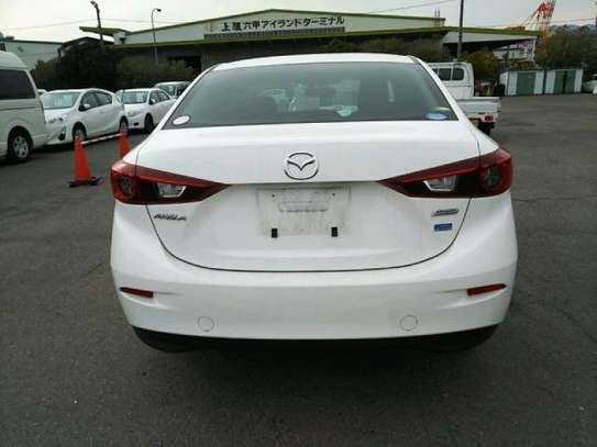 Mazda Axela ( mkopo, hire purchase accepted) image 3