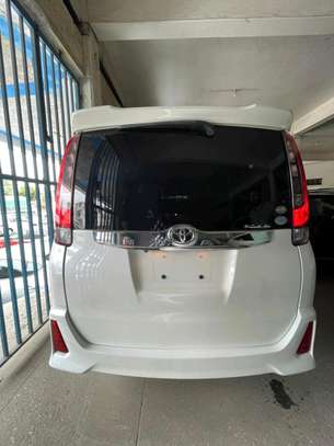 Toyota Noah SI White 2017 2wd image 13
