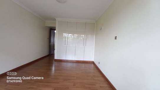 5 Bed Townhouse with En Suite at Shanzu Rd image 6