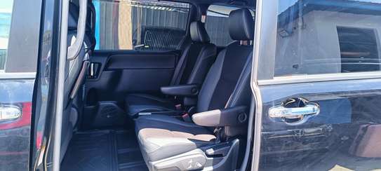 Toyota Noah WxB hybrid Black 2018 2wd image 4