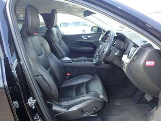 2018 Volvo xc60 t5 inscription image 10