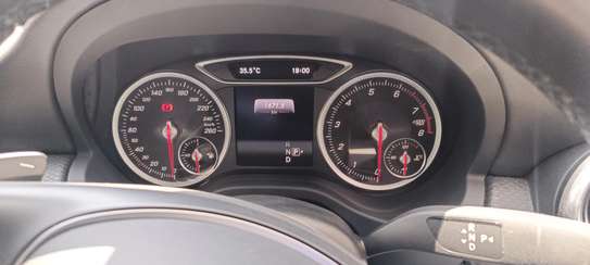 Mercedes Benz A180 Blue 2017 image 4