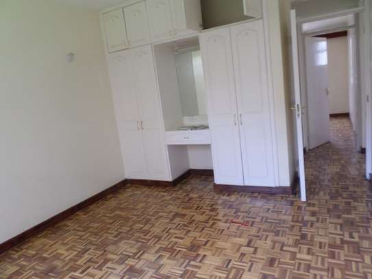 3 bedroom apartment for rent in Kilimani image 2