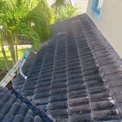 ROOF CLEANING & PAVEMENTS CLEANING image 7