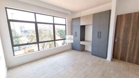 4 Bed House with En Suite in Runda image 9