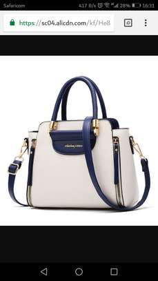 Handbags Excellent for that executive woman image 3