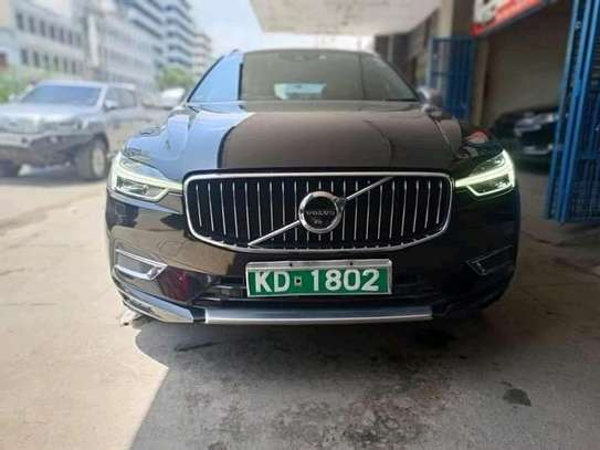 Volvo XC60 image 8