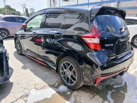 Nissan Nismo black 2018 image 5