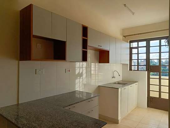 2 Bed Apartment with En Suite in Naivasha Road image 28