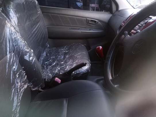 Toyota Hilux single cabin image 2