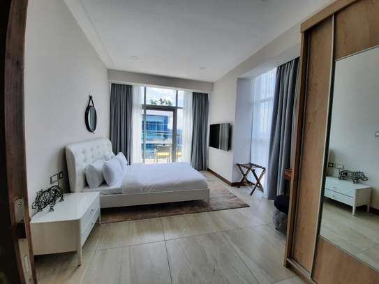 Serviced 3 Bed Apartment with En Suite in Westlands Area image 5