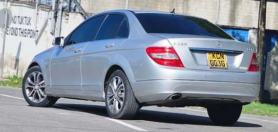 Mercedes benz C200 KCM image 6