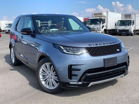 LANDROVER DISCOVERY GRAY 2017 TWIN SUNROOF 56,000 KMS image 1