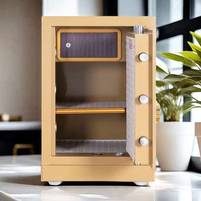 Office Safe : 80Kgs Fire Proof Safe image 4